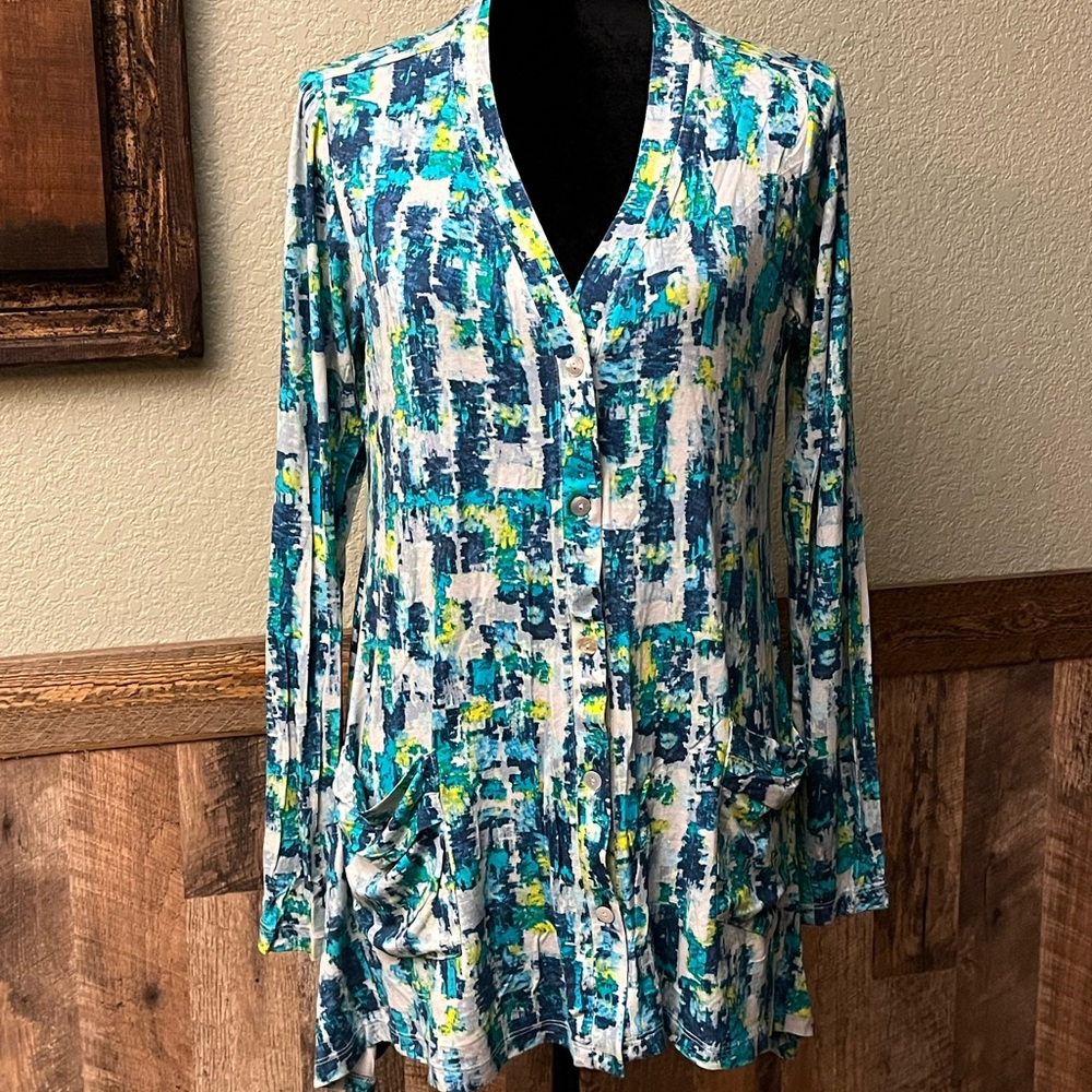 LOGO by Lori Goldstein Button Cardigan!  Size S